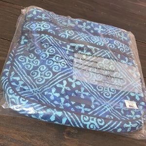 Vera Bradley Hipster